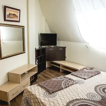 Daire Pacific - 1bd. Apt W/ Terrace, 5mins To Beach *