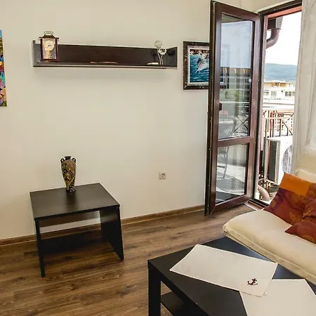 Pacific - 1bd. Apt W/ Terrace, 5mins To Beach Daire