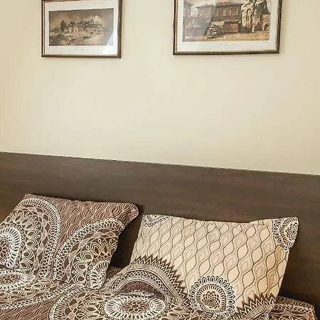 Daire Pacific - 1bd. Apt W/ Terrace, 5mins To Beach *