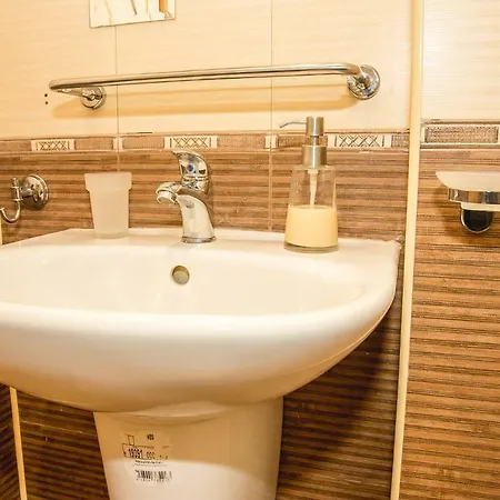 Apartamento Pacific - 1bd. Apt W/ Terrace, 5mins To Beach *